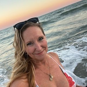 Meet your Posher, Pamela